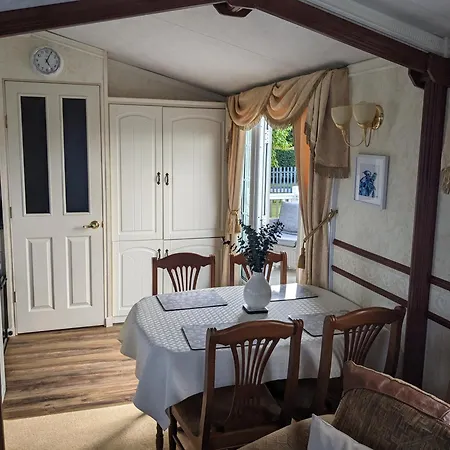 I7 Millfields 6 Berth Luxury Caravan Dg & Gch Familys Only And Lead Person Must Be Over 30 Ingoldmells Exterior photo
