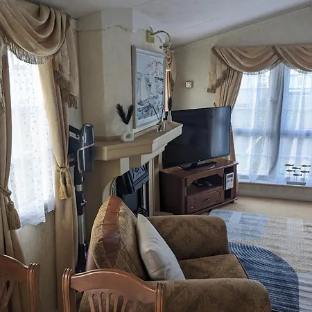 I7 Millfields 6 Berth Luxury Caravan Dg & Gch Familys Only And Lead Person Must Be Over 30 Ingoldmells Exterior photo