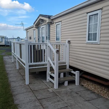 I7 Millfields 6 Berth Luxury Caravan Dg & Gch Familys Only And Lead Person Must Be Over 30 Ingoldmells Exterior photo
