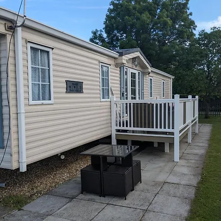 I7 Millfields 6 Berth Luxury Caravan Dg & Gch Familys Only And Lead Person Must Be Over 30 Ingoldmells Exterior photo