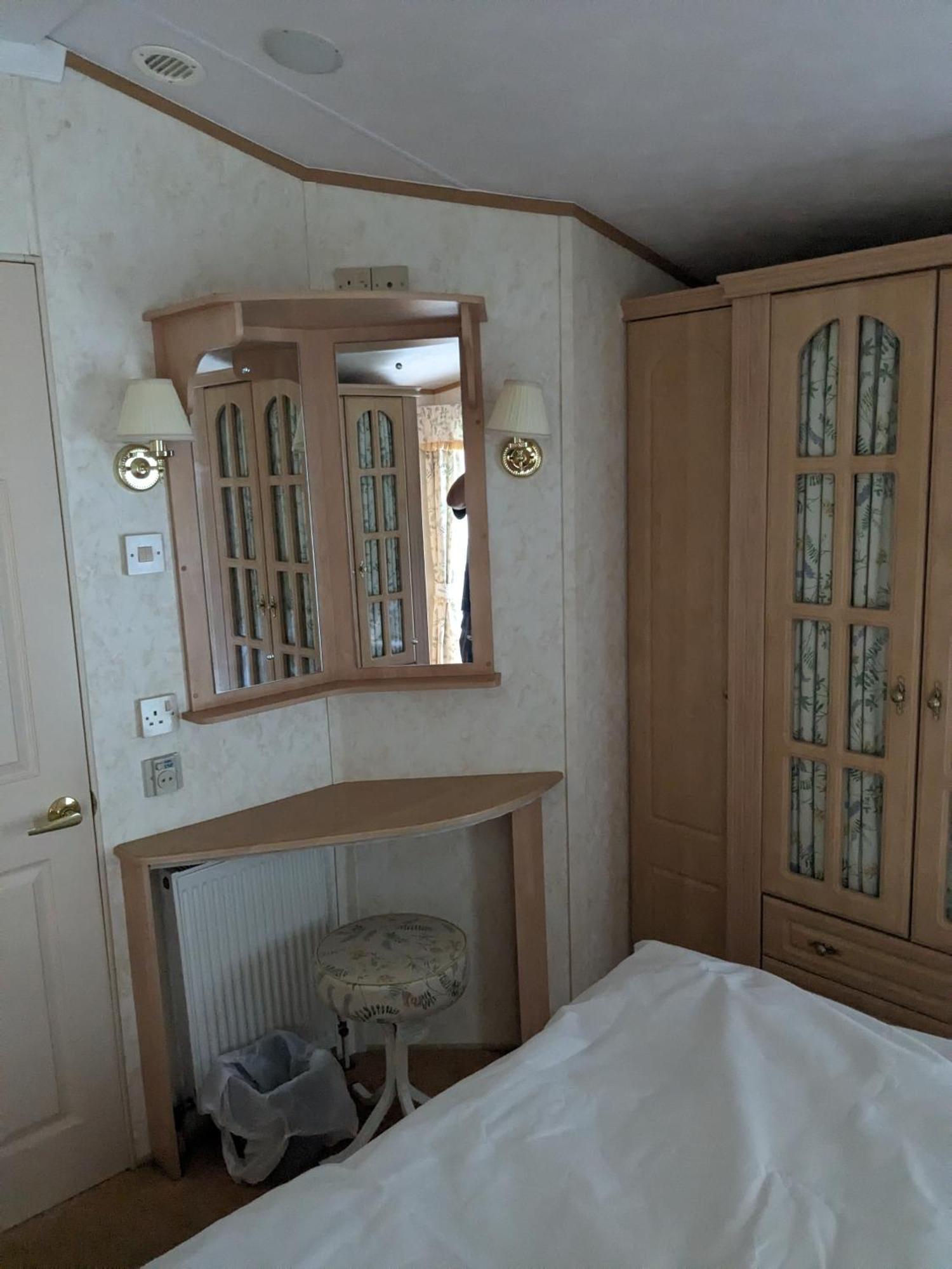 I7 Millfields 6 Berth Luxury Caravan Dg & Gch Familys Only And Lead Person Must Be Over 30